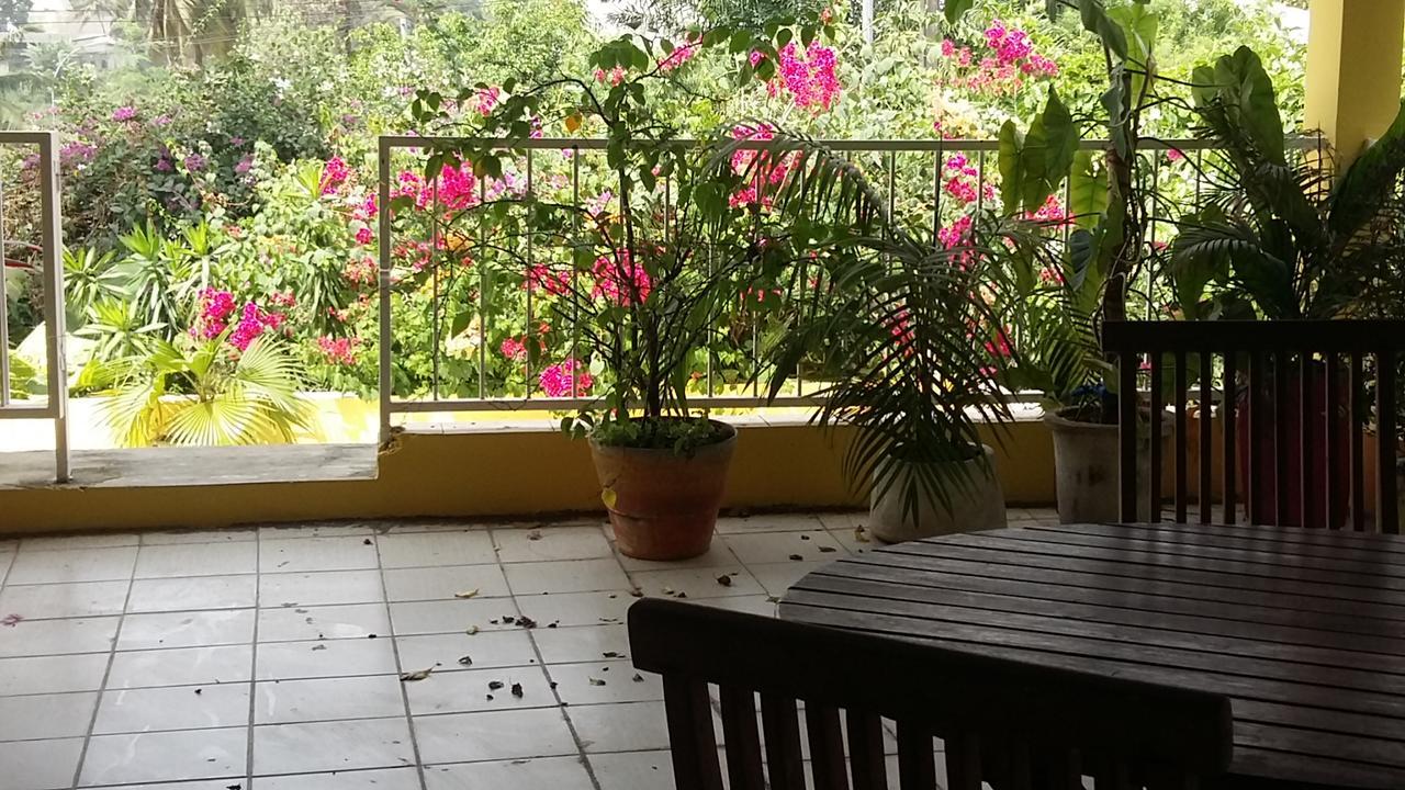 Gaia'S Garden B&B Abidjan Extérieur photo